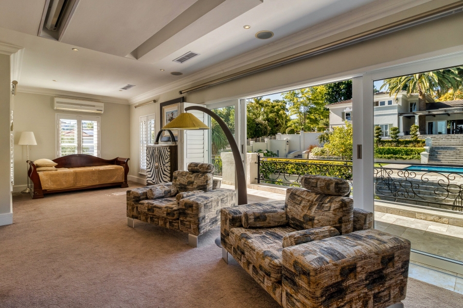 9 Bedroom Property for Sale in Parel Vallei Western Cape